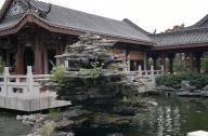 古典園林中，如何讓石頭成為園林景致的點(diǎn)綴？